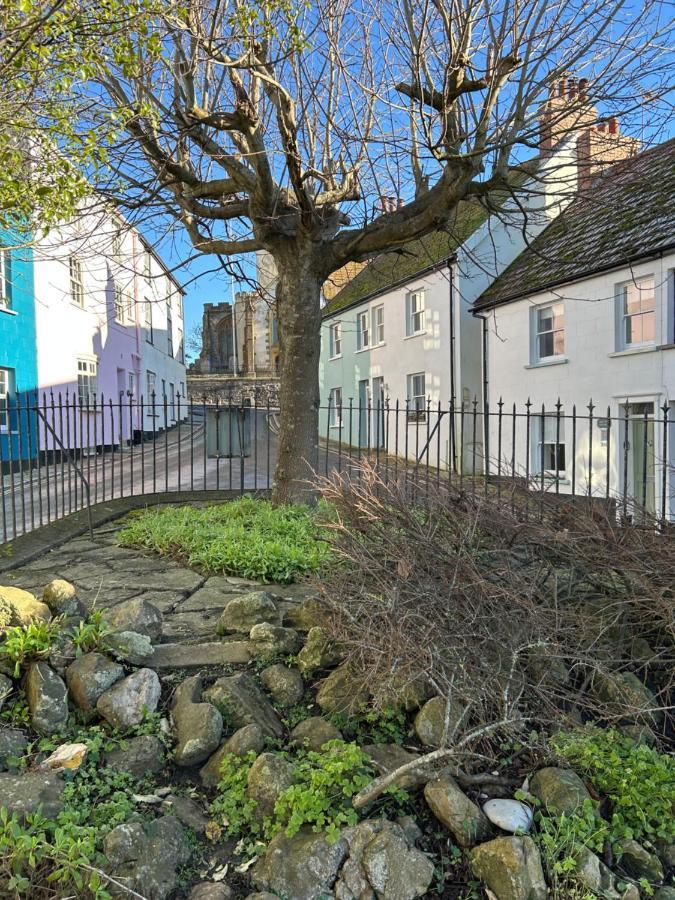 Billie'S Seaside Retreat Villa Lyme Regis Bagian luar foto