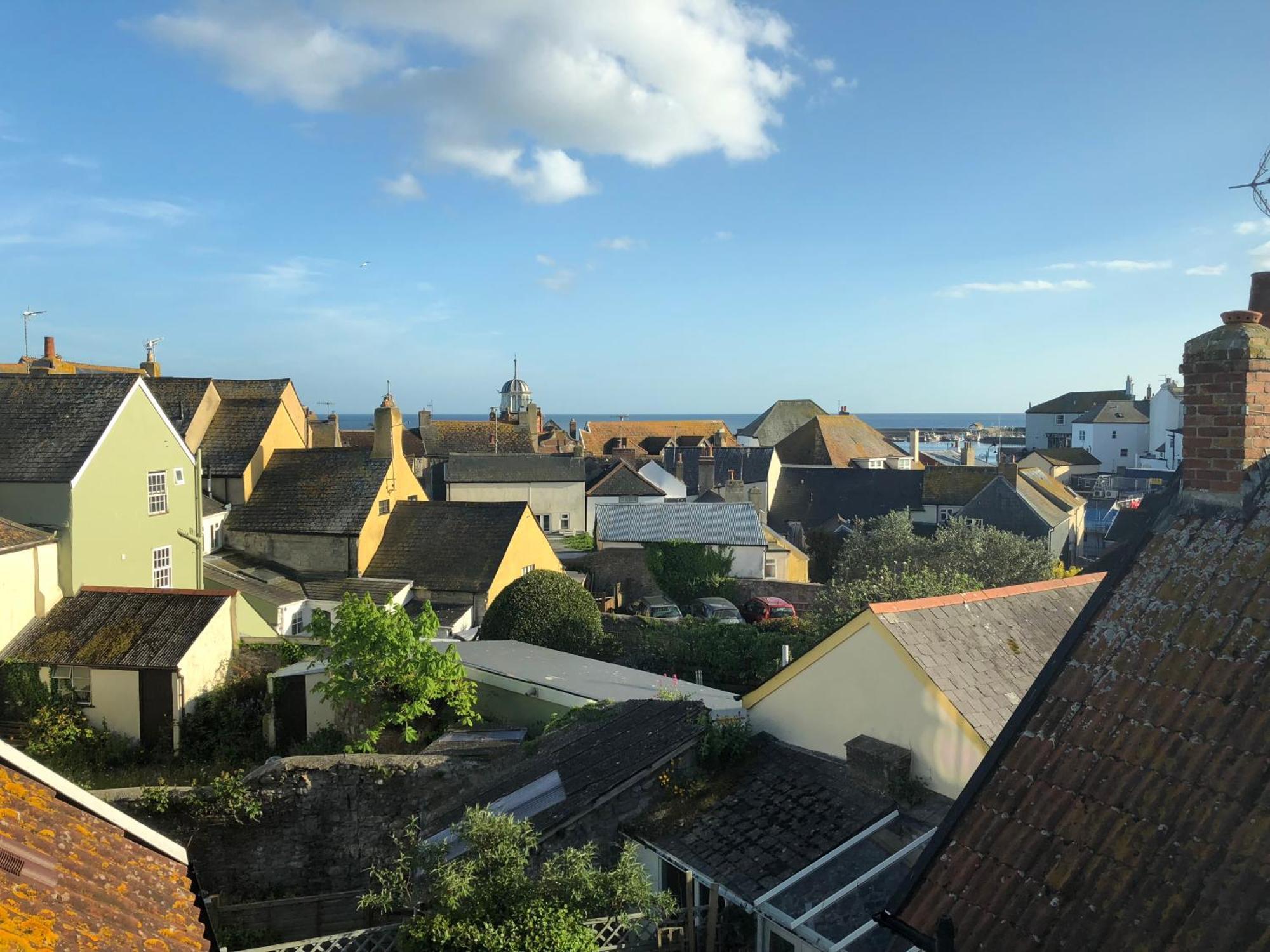 Billie'S Seaside Retreat Villa Lyme Regis Bagian luar foto