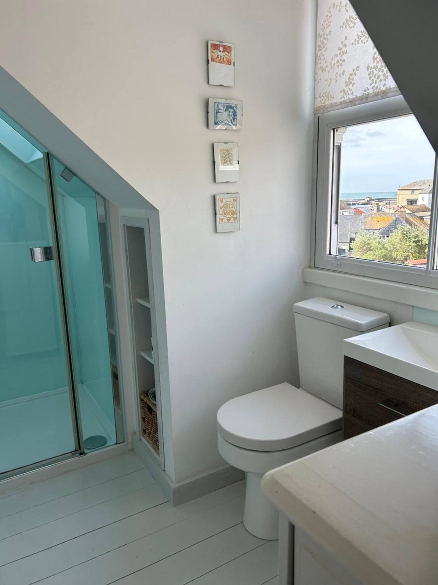 Billie'S Seaside Retreat Villa Lyme Regis Bagian luar foto